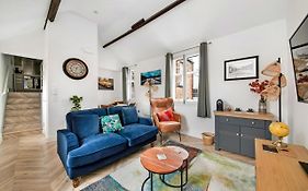 Finest Retreats - The Bank House